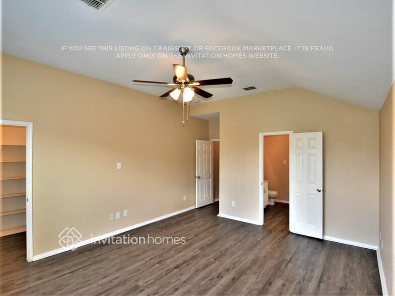 Building Photo - 1004 Colbert Dr