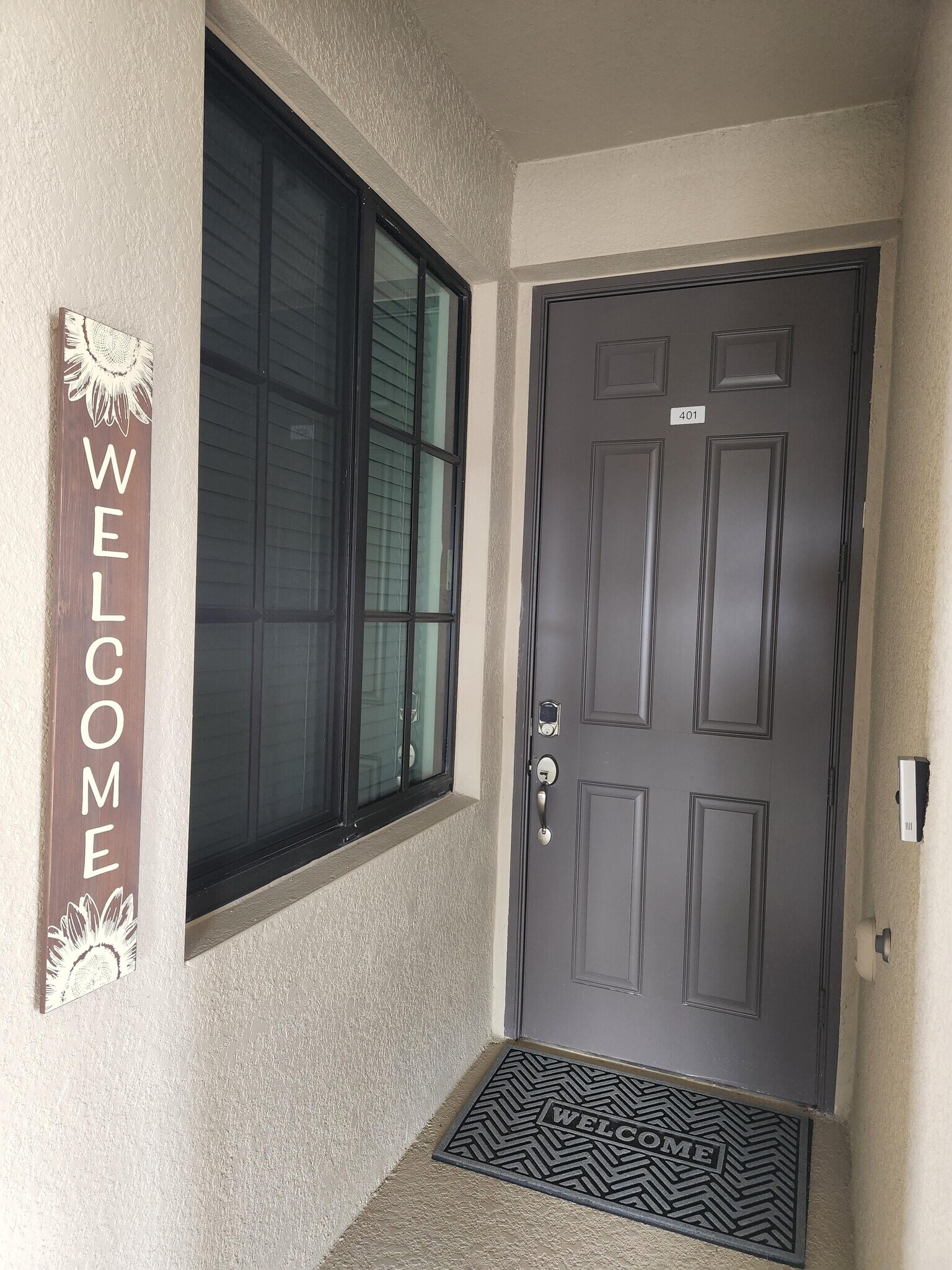 Building Photo - 18028 Gawthrop Dr