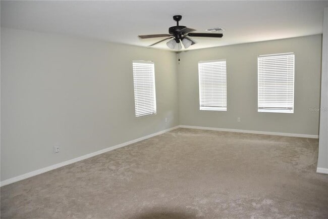Building Photo - 711 Meadow Glade Dr