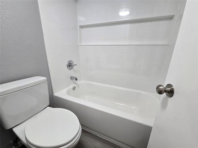 Building Photo - 5216 Kemp Dr