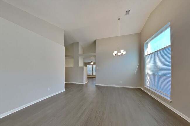 Building Photo - 20022 Crossvine Trail Ln