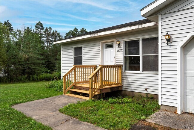 Building Photo - 7537 Rickmeyer Rd