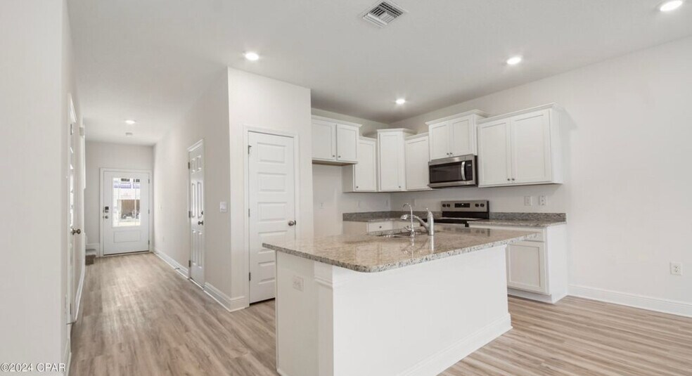 Building Photo - 456 Melrose Way