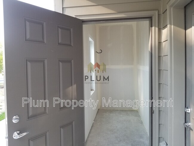 Building Photo - 808 Prince St