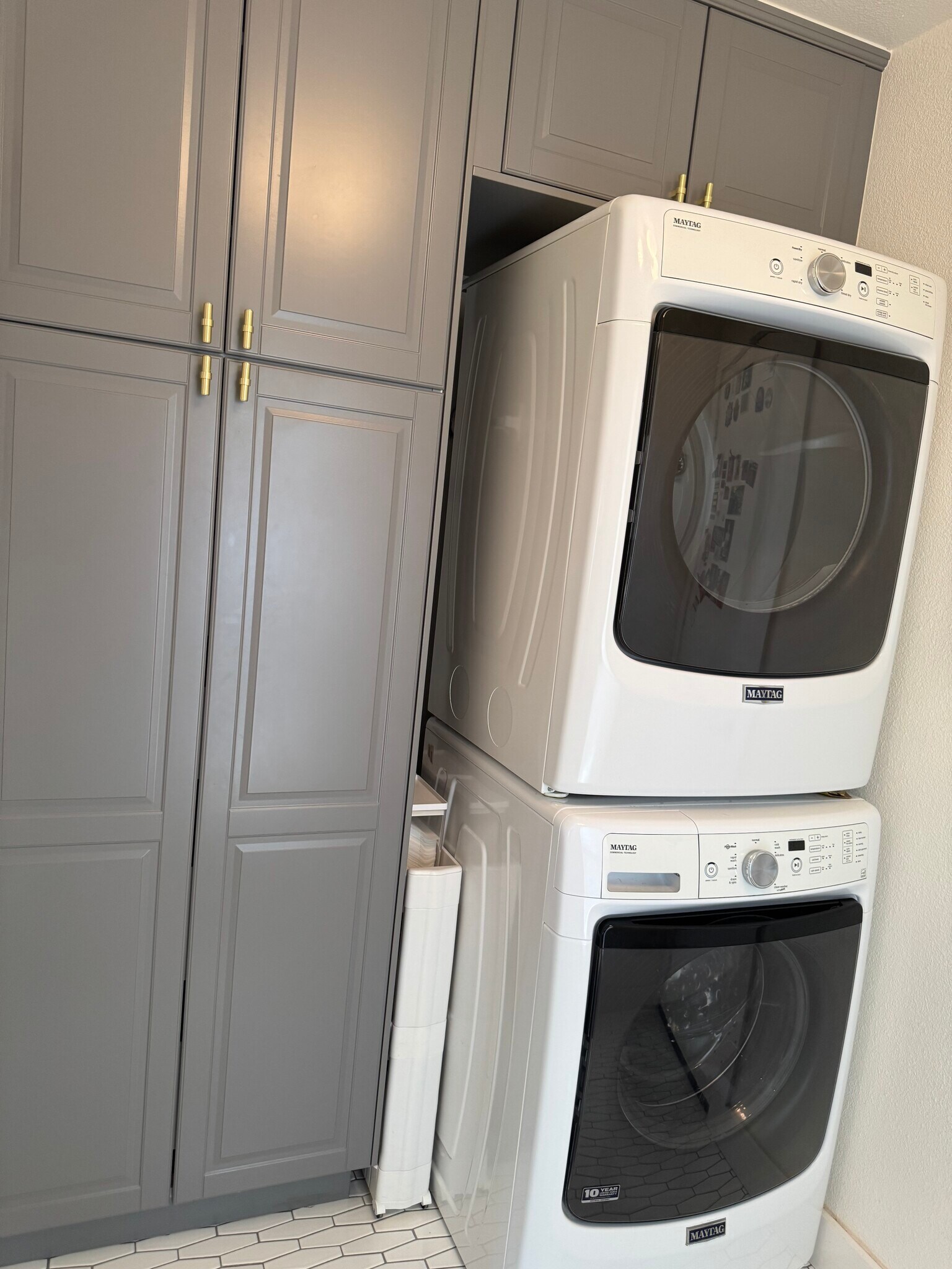 Laundry and Pantry - 3808 Oak Creek Dr