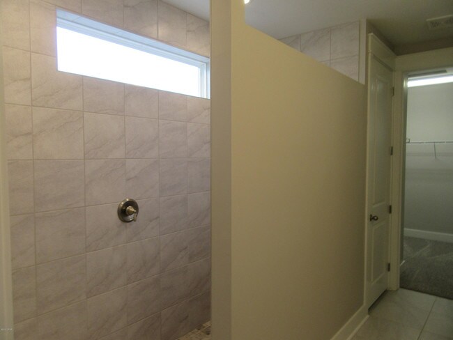 Building Photo - 1117 Blazing Star St