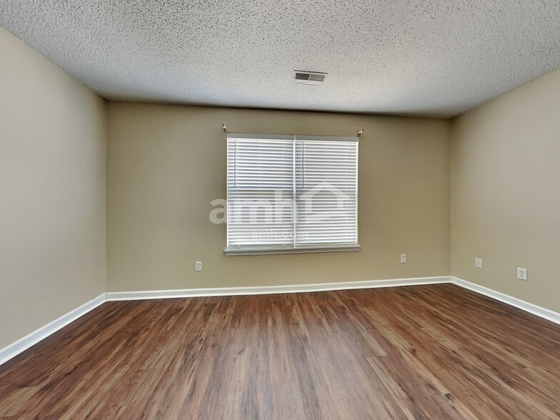 Building Photo - 1783 Blue Lake Dr