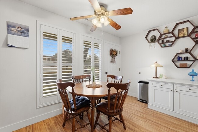 Building Photo - 5957 S Sultan Cir