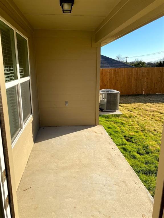 Building Photo - 12901 Brahmin Dr