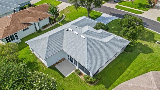 Building Photo - 26908 Honeymoon Ave