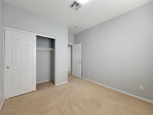 Building Photo - 10482 Calico Pines Ave