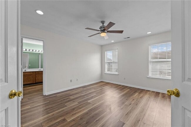 Building Photo - 148 Graystone Trce