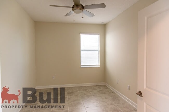 Building Photo - 11808 Campfire Story Ln