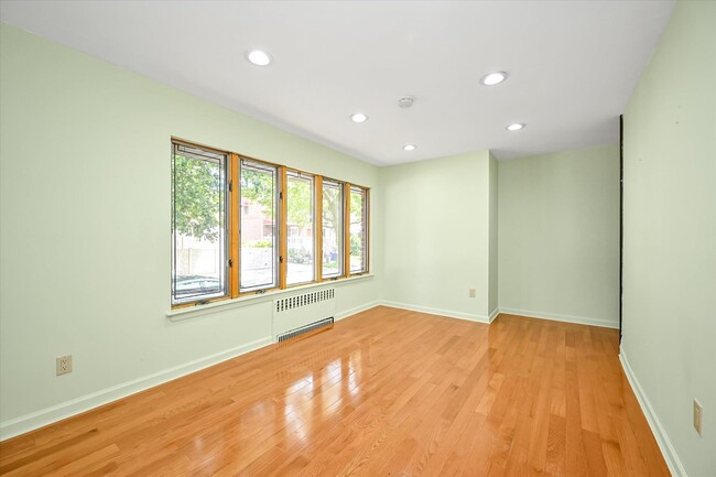 Building Photo - 73-04 173rd St