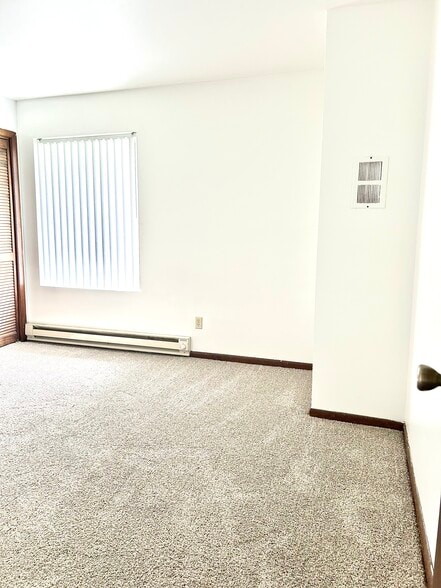 Master Bedroom With Large Windows - 1905 Austin Ave