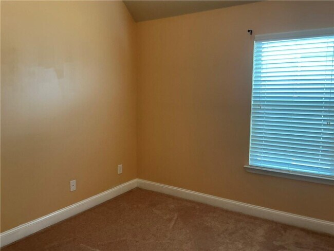 Building Photo - 1205 Pebble Rock Rd