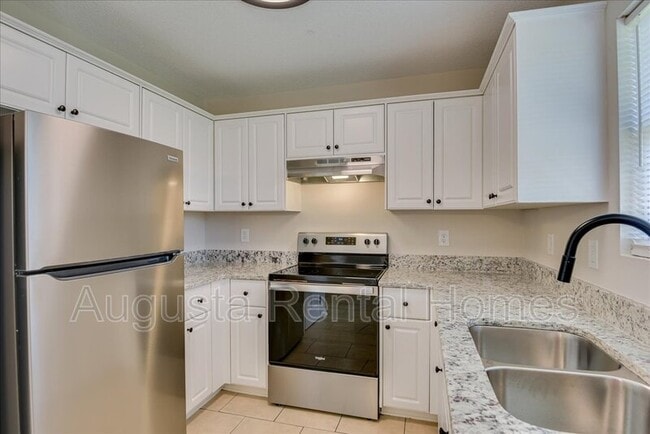 Building Photo - 4851 Jasmine Way