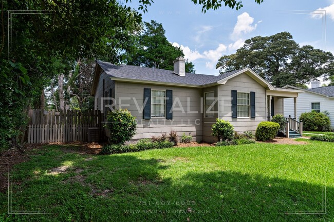 Building Photo - Beautiful 2 Bedroom/1 Bathroom in Springhi...