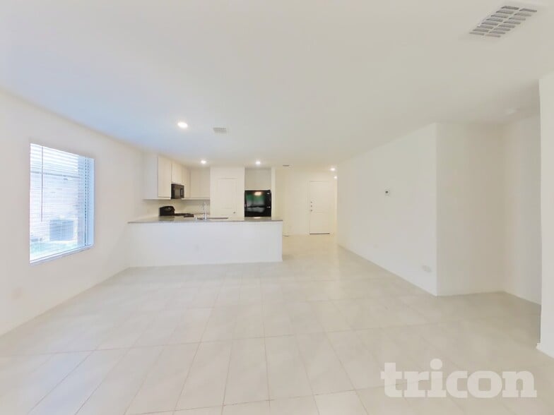 Building Photo - 1516 Clairborne Ct