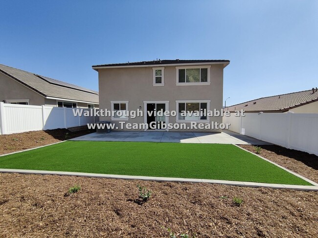 Building Photo - Newer Jurupa Valley Home -- 4 Bedroom / 3 ...