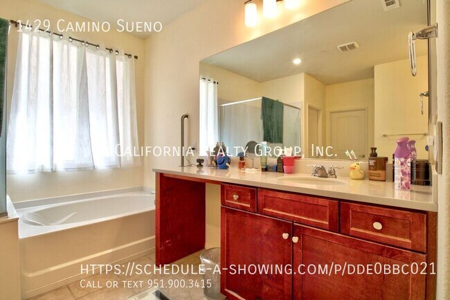 Building Photo - 1429 Camino Sueno