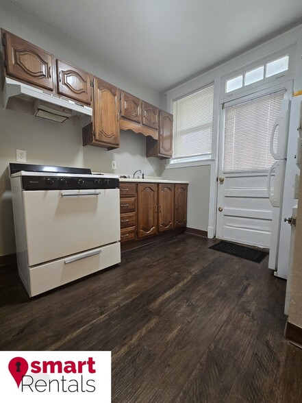 Building Photo - 7208 Zephyr Pl