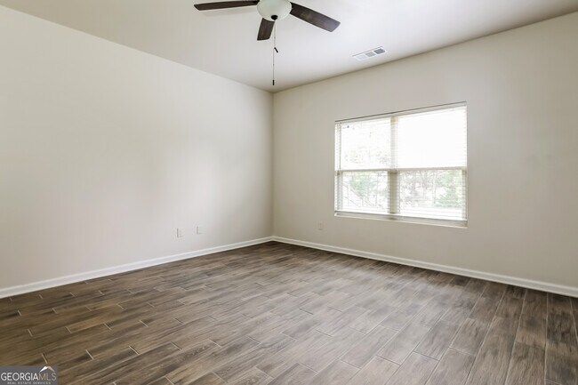 Building Photo - 6069 Semaphore Rdg