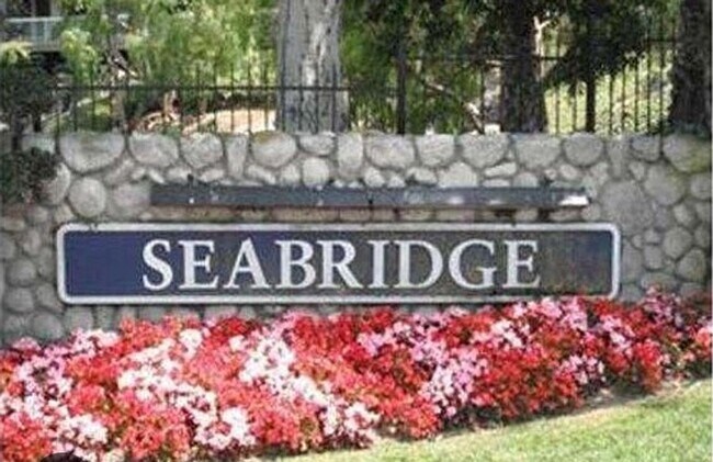 Primary Photo - Charming 1BR Condo in Huntington Beach