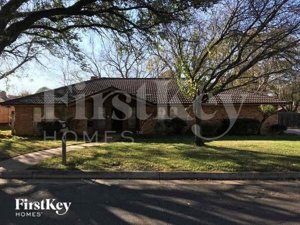 Primary Photo - 3102 Canongate Dr