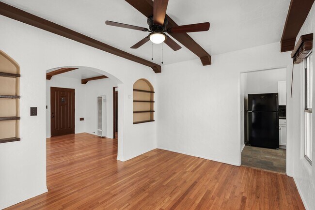 Building Photo - 4715 Soria Dr