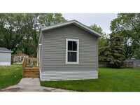 Building Photo - 152 Lynn Ln