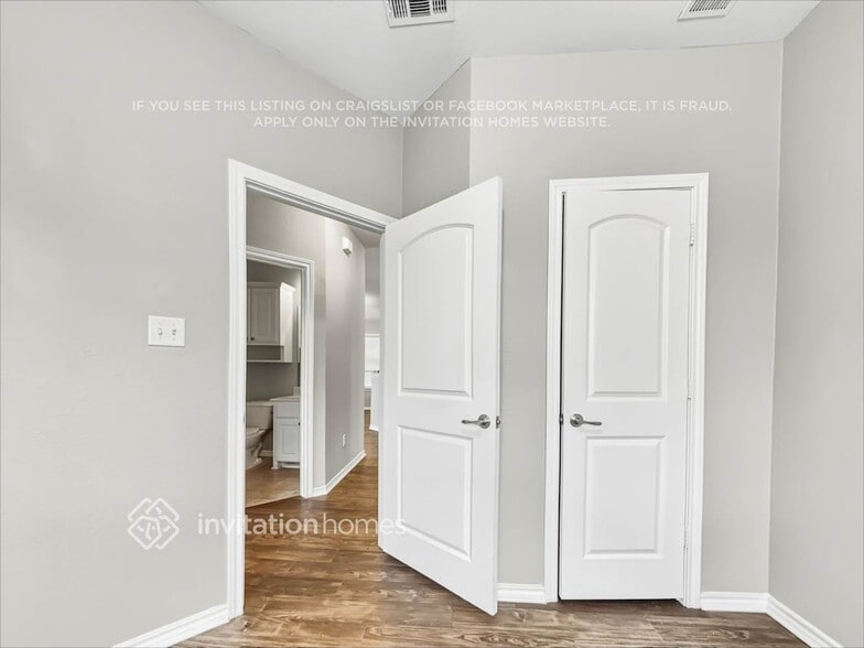 Building Photo - 413 Windridge Dr
