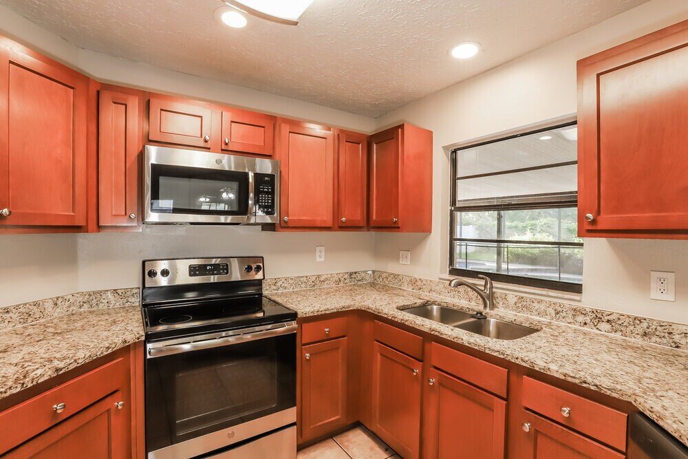 Building Photo - 4139 Spring Way Cir
