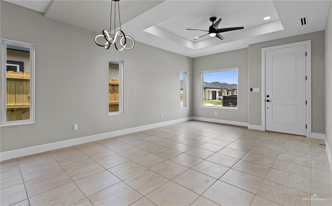 Building Photo - 24 Alegre Dr