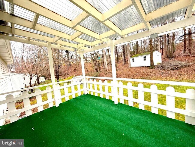 Building Photo - 4959 Linsey Ct