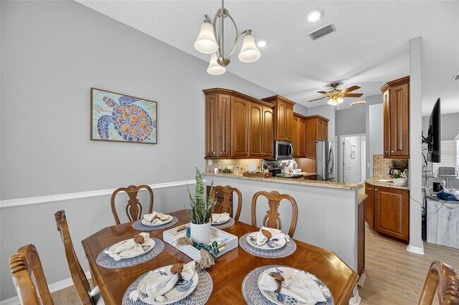 Building Photo - 816 Golf Island Dr