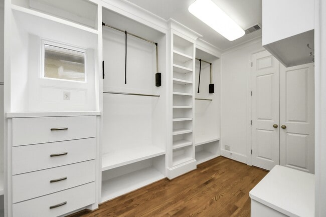 Building Photo - 12790 Yorkstone Dr