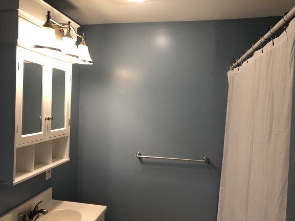 Bathroom - 66 South Ave