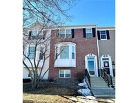 Building Photo - 1760 Riverside Dr