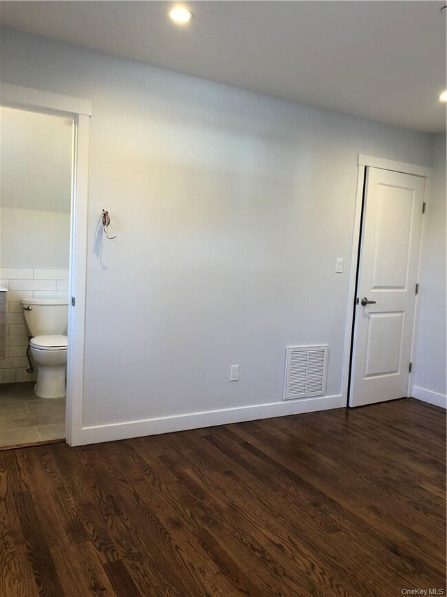 Building Photo - 268 W 261st St