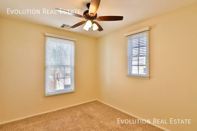 Building Photo - 2623 S Key Biscayne Dr