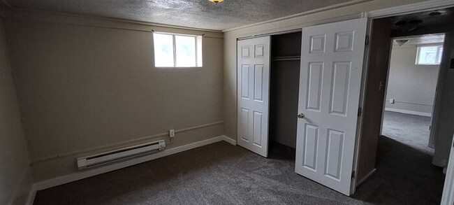 Building Photo - Quaint Provo Basement Apartment w lots of ...