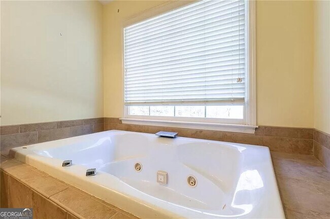 Building Photo - 24 Star Spangled Ln