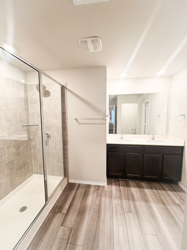 Building Photo - 8713 Cantera Rdg Rd