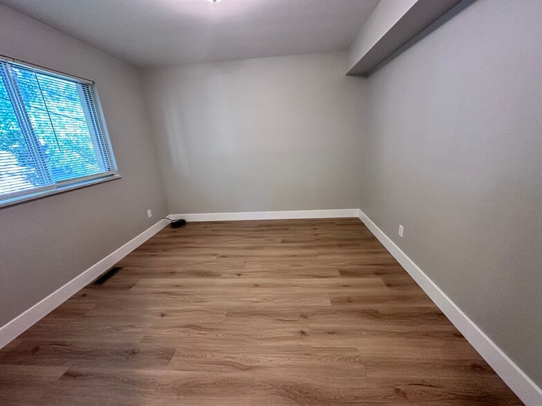 Bedroom 2 - 723 W Osage St