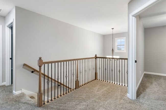Building Photo - 1629 Kestrel Dr