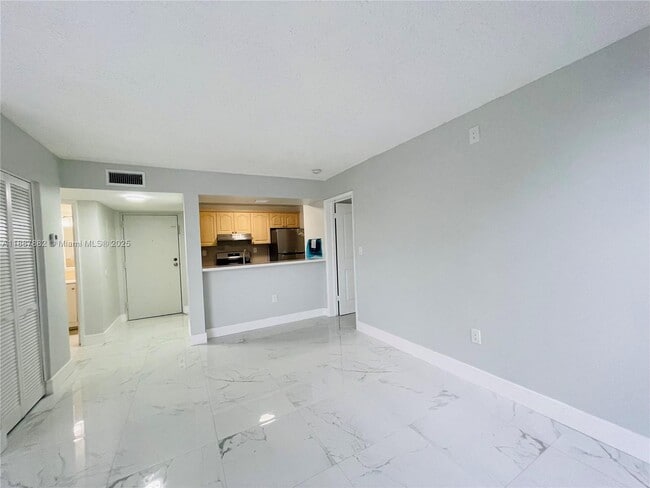 Building Photo - 7125 NW 186th St