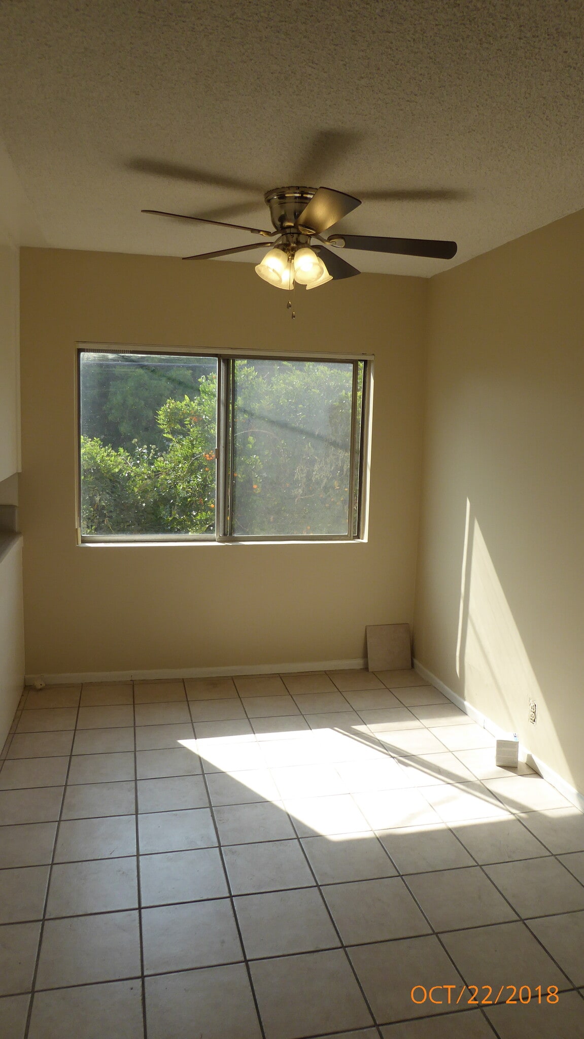 Dining Area - 1845 S Barrington Ave