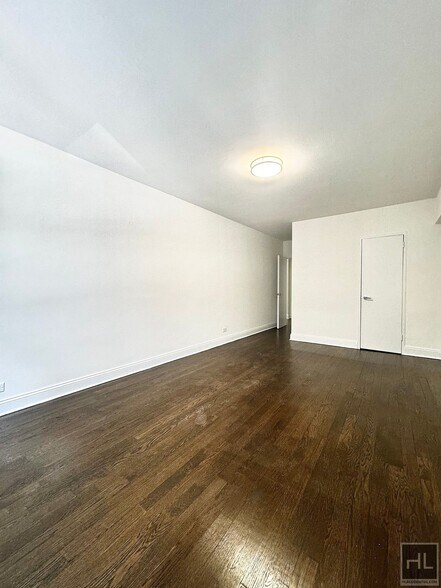 Building Photo - EAST 57 STREET