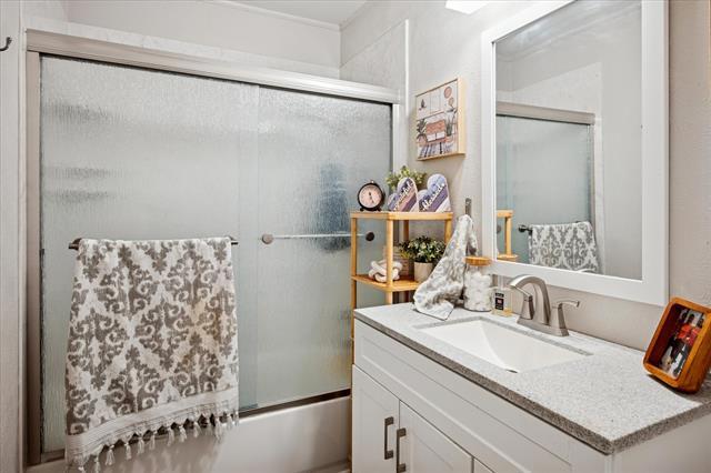 Building Photo - 13641 Flagstone Ln